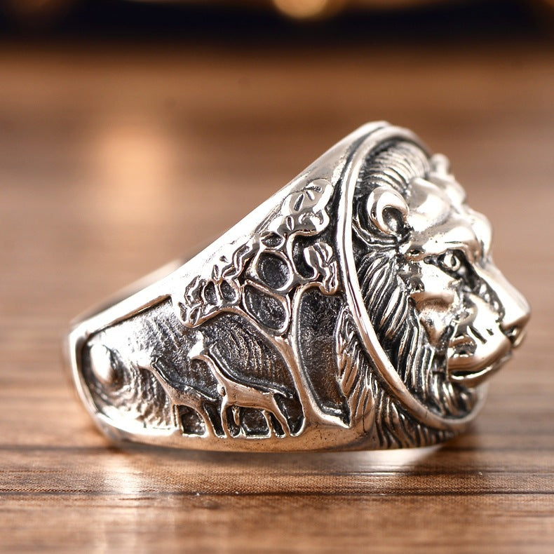 Majestic Mane: Thai Silver Lion Head Men's Ring