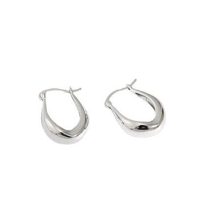 Golden Crescent Duo: U-Shaped Dual-Tone Silver Earrings