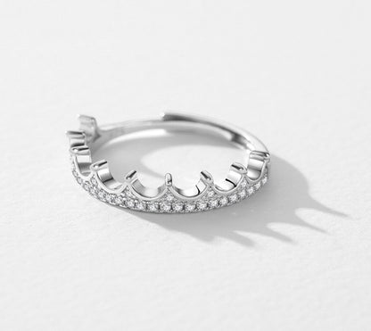 Regal Simplicity: S925 Sterling Silver Crown Ring with Micro-Inlaid Diamonds